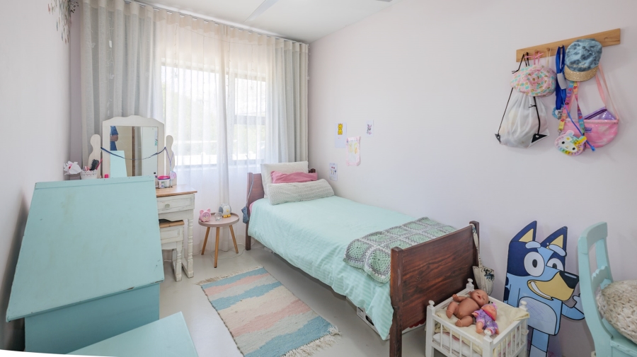 6 Bedroom Property for Sale in Agulhas Western Cape